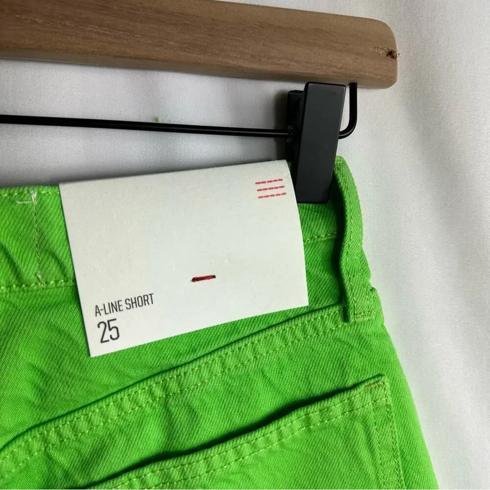 UO BDG Chewed A-Line Denim Shorts Bright Green NWT in Size 25